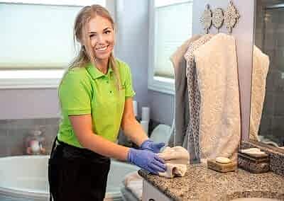 Sink is scrubbed and sanitized | Helping Hands Cleaning Services