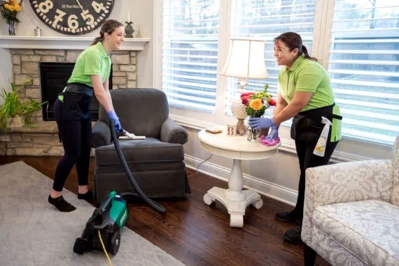 Helping Hands Cleaning Services professional cleaning